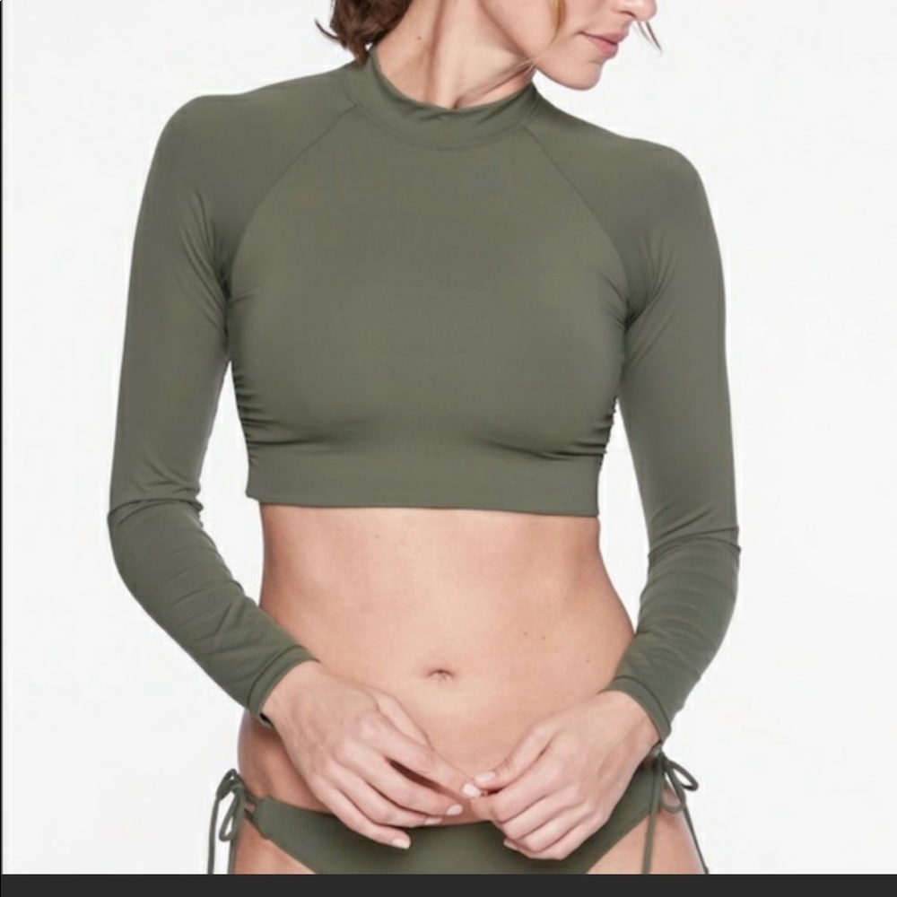 Athleta North Point Crop Rashguard